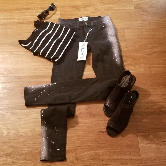 WildFox Marianne Mid Rise Skinny Jeans - Picture 3 of 6